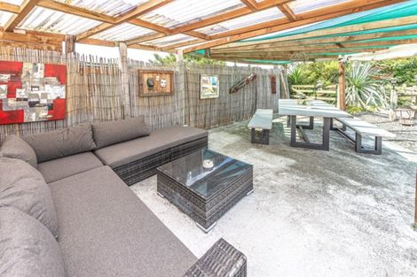 Photo of property in 52 Kowhai Street, Castlecliff, Whanganui, 4501