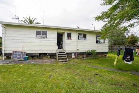 Photo of property in 1 Crescent Court, Melville, Hamilton, 3206
