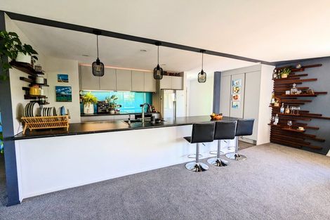 Photo of property in 32 Roy Maloney Drive, Henderson, Auckland, 0612