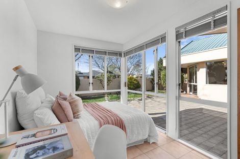 Photo of property in 158 Hawthornden Road, Avonhead, Christchurch, 8042