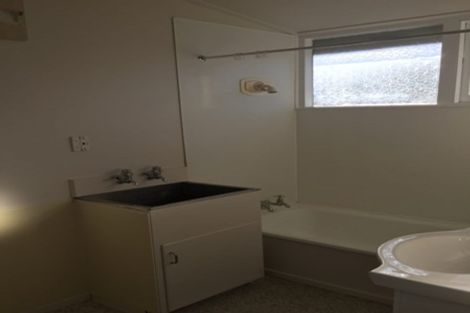 Photo of property in 3/6 Puka Street, Onehunga, Auckland, 1061