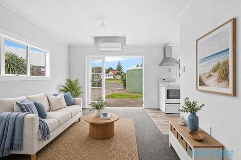 Photo of property in 16 Hydrabad Drive, Waitarere Beach, Levin, 5510