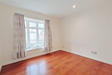 Photo of property in 352 Lake Road, Takapuna, Auckland, 0622