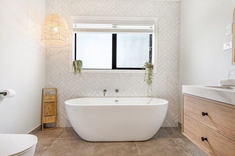 Photo of property in 3 Awatiro Drive, Kaukapakapa, 0871