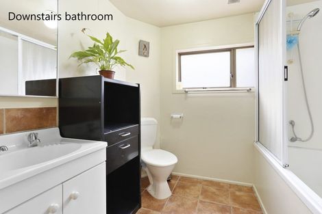 Photo of property in 36 Lingham Crescent, Torbay, Auckland, 0630