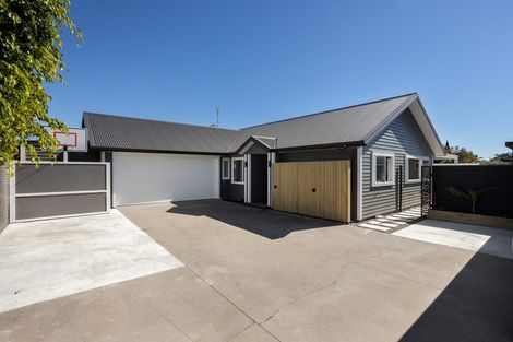 Photo of property in 28 Araroa Place, Papamoa Beach, Papamoa, 3118