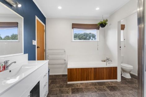 Photo of property in 53 Tasman Road, Otaki Beach, Otaki, 5512