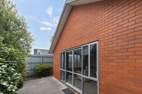 Photo of property in 1/190 Lincoln Road, Addington, Christchurch, 8024