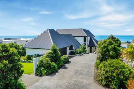 Photo of property in 9 Dunkeld Lane, Redcliffs, Christchurch, 8081