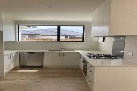 Photo of property in 1/17 North Ridge Drive, Rototuna North, Hamilton, 3281