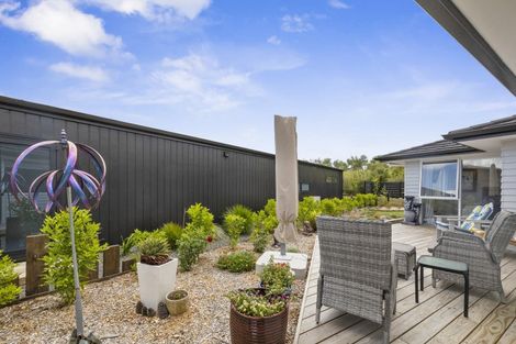 Photo of property in 6 Park Crescent, Mangawhai Heads, Mangawhai, 0505