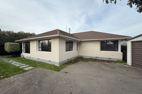 Photo of property in 1/290 Withells Road, Avonhead, Christchurch, 8042