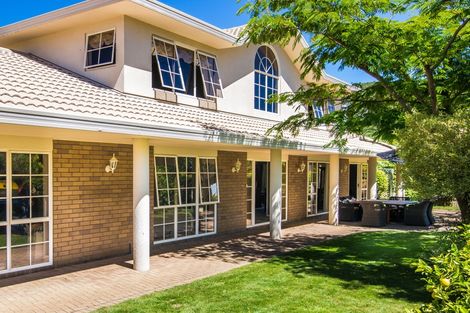 Photo of property in 29 Kenrigg Road East, Kinloch, Taupo, 3377