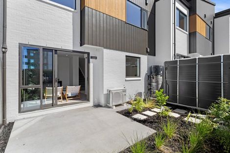 Photo of property in 16 Hema Road, Hobsonville, Auckland, 0616