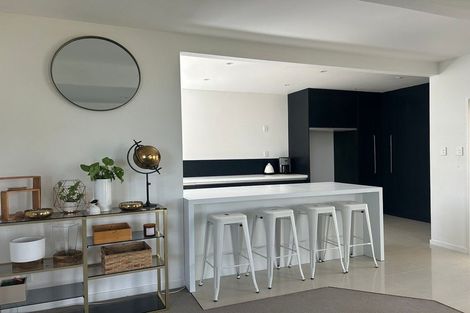 Photo of property in 6 Grace Street North, Sanson, 4817
