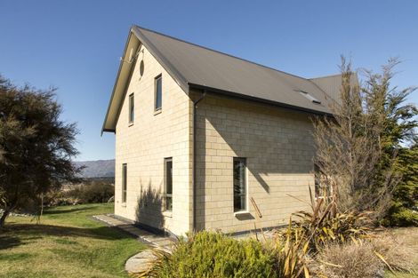 Photo of property in 19 Matheson Crescent, Albert Town, Wanaka, 9305