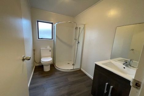 Photo of property in 1/21 Solveig Place, Randwick Park, Auckland, 2105