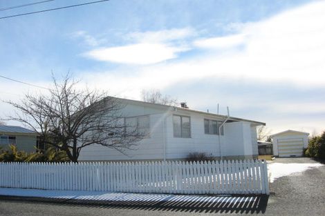 Photo of property in 21 Hopkins Road, Twizel, 7901