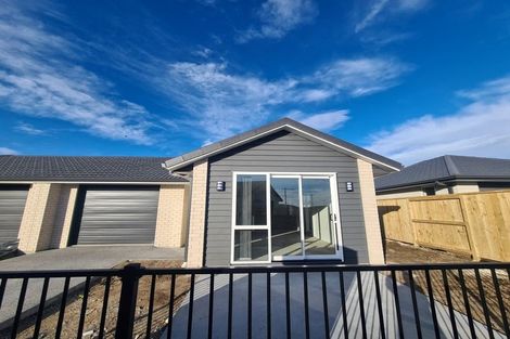 Photo of property in 63 Hills View Drive, Papamoa, 3118