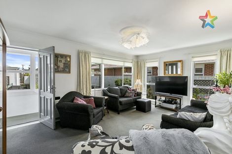 Photo of property in 20a Holyoake Crescent, Avalon, Lower Hutt, 5011