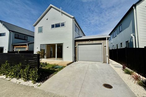 Photo of property in 77d Schoolside Road, Kumeu, 0810