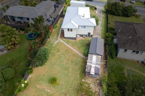 Photo of property in 4 Whiteman Road, Kawakawa, 0210