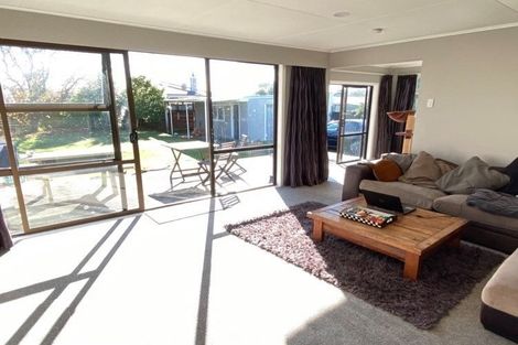 Photo of property in 43 Percival Road, Paraparaumu Beach, Paraparaumu, 5032