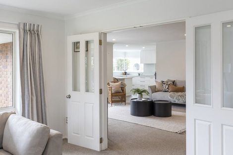 Photo of property in 1 Oaktree Lane, Bishopdale, Christchurch, 8053