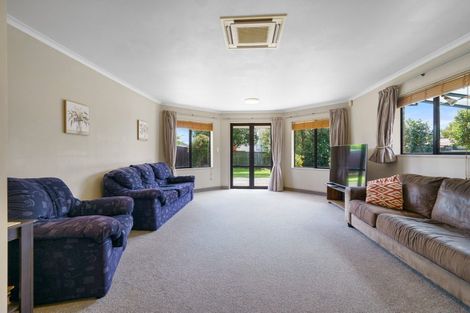 Photo of property in 134 Williams Street, Cambridge, 3434