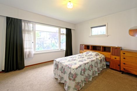 Photo of property in 21 Kinnaird Place, Hillmorton, Christchurch, 8025