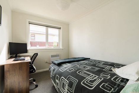 Photo of property in 7 Glendevon Place, Vauxhall, Dunedin, 9013