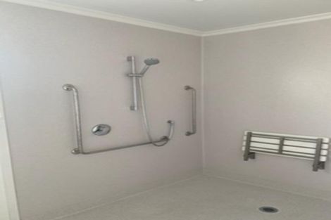 Photo of property in 1 Price Street, Westown, New Plymouth, 4310