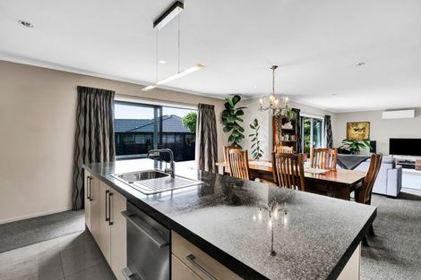 Photo of property in 18b Estate Grove, Inglewood, 4330