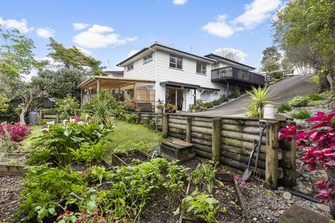 Photo of property in 11 Sunburst Lane, Torbay, Auckland, 0630