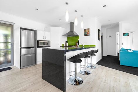 Photo of property in 1 Maple Lane, Martinborough, 5711