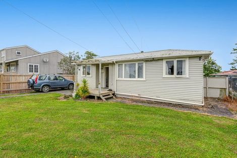 Photo of property in 233 Parkhurst Road, Parakai, 0830