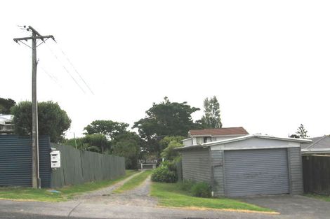 Photo of property in 54b Salisbury Road, Birkdale, Auckland, 0626