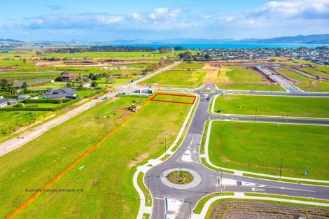 Photo of property in 61 Te Taniwha Road, One Tree Point, 0118