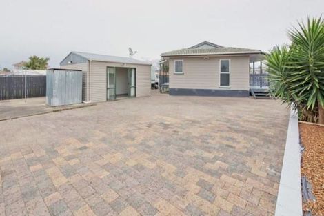 Photo of property in 38 Secretariat Place, Randwick Park, Auckland, 2105