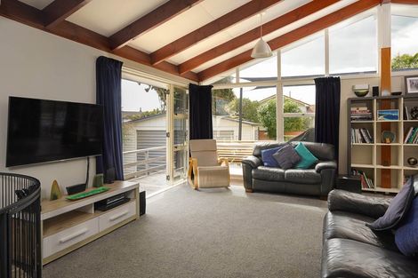 Photo of property in 16 Leicester Street, Stoke, Nelson, 7011