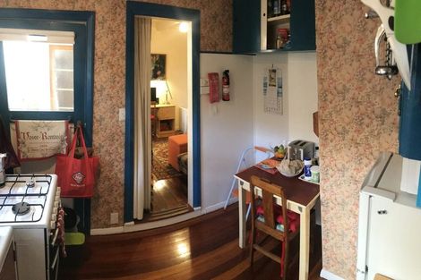 Photo of property in 25 Moir Street, Mount Victoria, Wellington, 6011