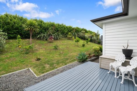 Photo of property in 61 Godfrey Drive, Orewa, 0931