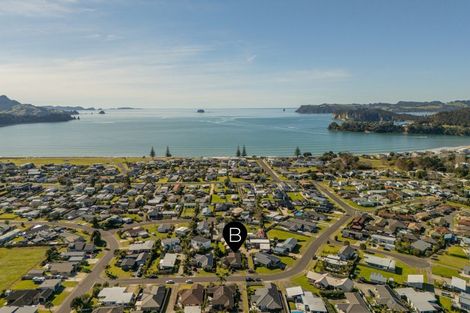 Photo of property in 28 Park Lane, Whitianga, 3510