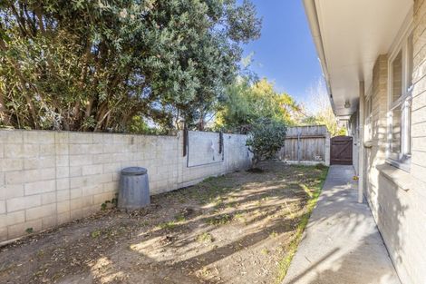 Photo of property in 2/151 Te Mata Road, Havelock North, 4130