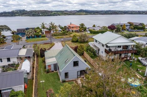 Photo of property in 53 Rangitane Loop Road, Kerikeri, 0294