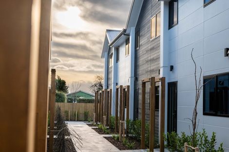 Photo of property in 14/241 Lincoln Road, Addington, Christchurch, 8024