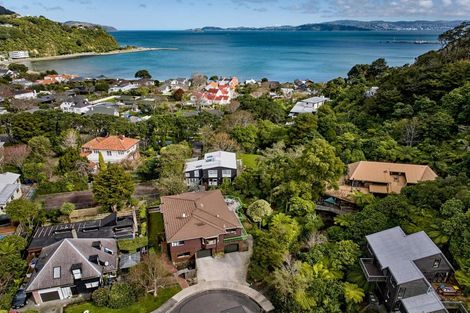 Photo of property in 2 Lady Bell Grove, Lowry Bay, Lower Hutt, 5013