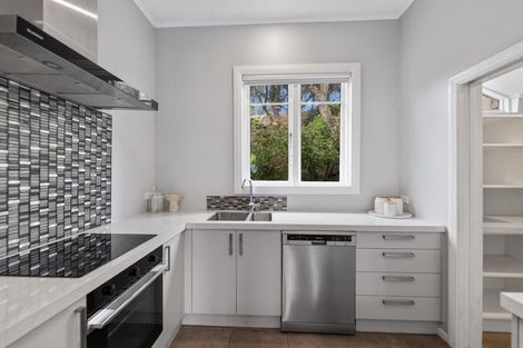 Photo of property in 28 Murray Street, Caversham, Dunedin, 9012