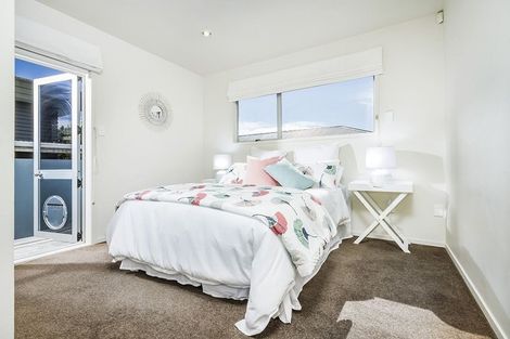 Photo of property in 1/27 Park Rise, Campbells Bay, Auckland, 0630