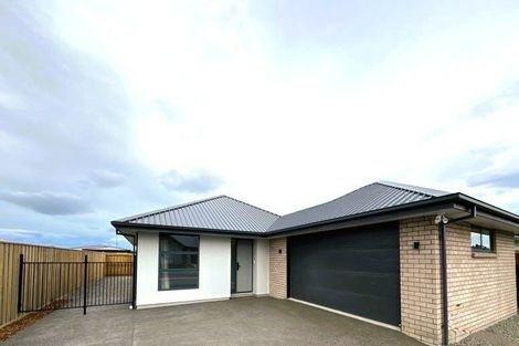 Photo of property in 42 Mehrtens Crescent, Woodend, 7610
